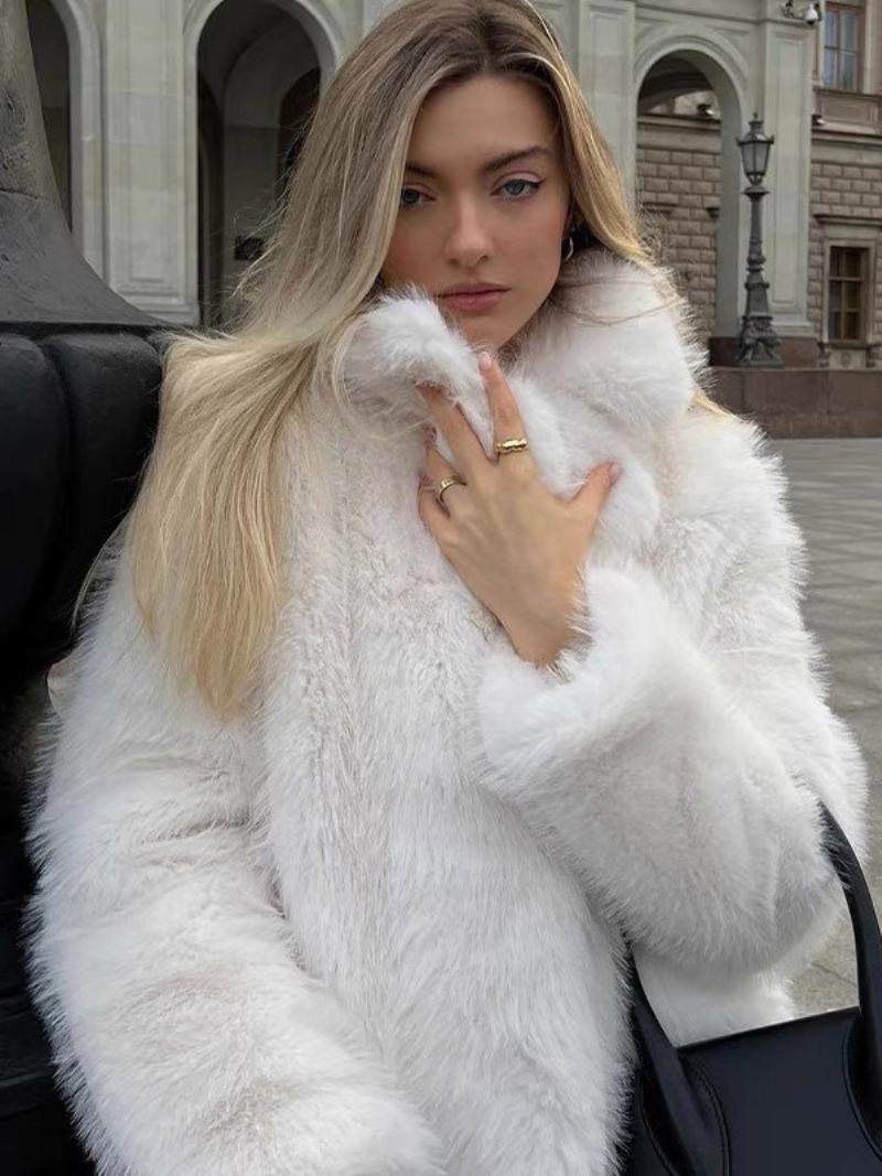 Dámský Bílý Oversized Kabát Z Umělého Kožichu S Vroubkovanou Klopou A Dlouhým Rukávem Svrchní Oblečení - Bílý